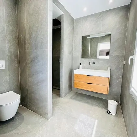 Вилла Neuve, Proche Centre Ville, Plage A 100 M - Max Сент-Максим