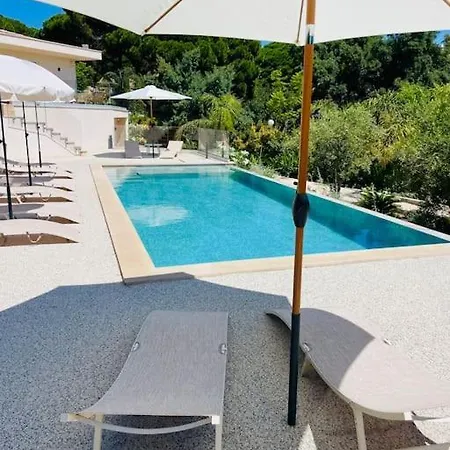 Neuve, Proche Centre Ville, Plage A 100 M - Max Вилла *